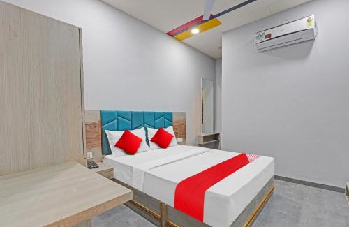 Bardoli Hotel | Hotel O Lotus
