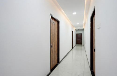 Barwani Hotel | Hotel O Midway Treat Barwani