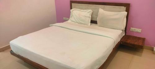 Bhubaneshwar Hotel | Hotel O MOODY MOON.02