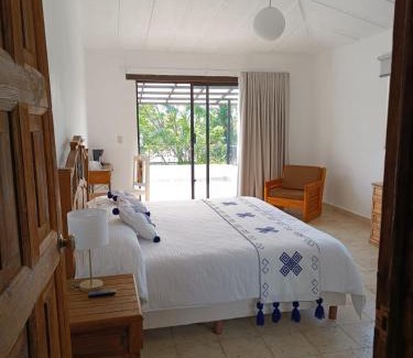 De Guadalupe Hotel | Hotel Ocho Barrios