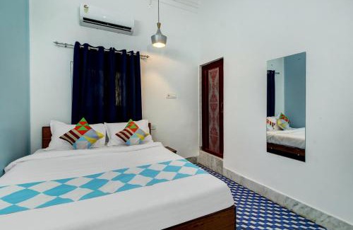 Behala Hotel | Hotel O Nilay Guest House