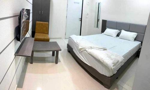 Surat Hotel | Hotel O Park Palace