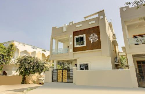 Hyderabad House | Hotel O R D CONVENTION & LUXURY ROOMS