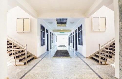 Sector 27 Hotel | Hotel O Ratiram Palace BY Wamson