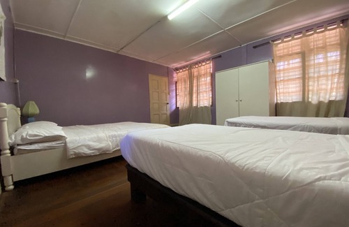 Santubong Hotel | Hotel O Rb Homestay & Farms