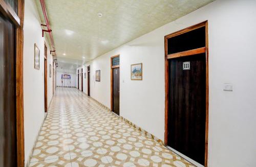 Aligarh Hotel | Hotel O The Royals Inn