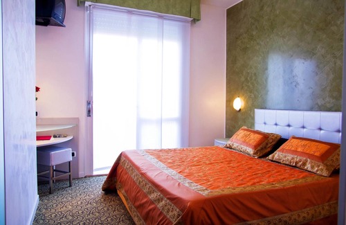 Porto Santa Margherita Hotel | Hotel Oliver