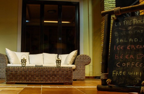 Palaiochora Hotel | Hotel On The Rocks