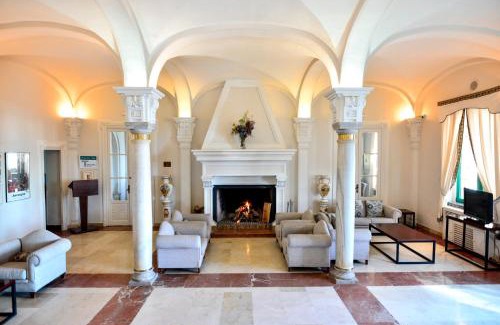 Alcala de Guadaira Hotel | Hotel Oromana