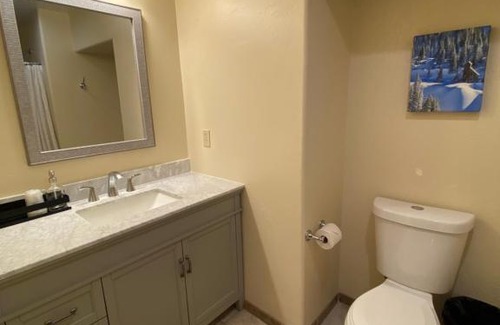 Ouray Hotel | Hotel Ouray - for 12 years old and over