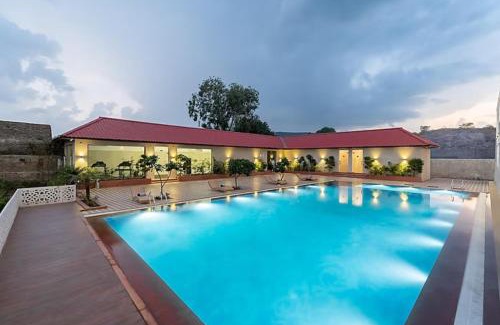 Udaipur Hotel | Hotel Paandora Grand,Udaipur