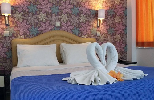 Adelianos Kampos Hotel | Hotel Palladion