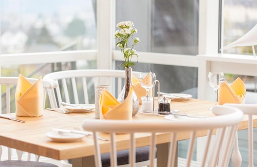 Daun Hotel | Hotel Panorama