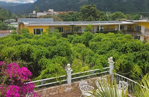 Panajachel Hotel | Hotel Paradise Inn