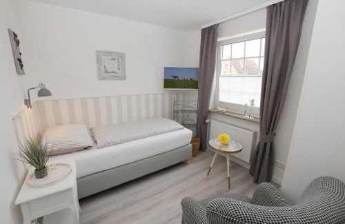 Busum House | Hotel-Pension Achtern Diek