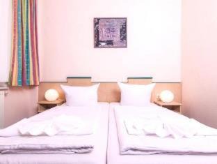 Weissensee House | Hotel-Pension ODIN