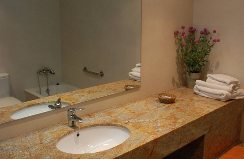 Santa Coloma de Farners Hotel | Hotel Pinxo