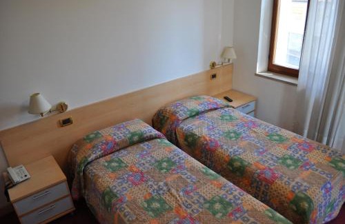 Limana Hotel | Hotel Piol