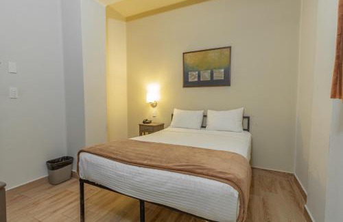 Monterrey Centro Hotel | Hotel Plaza del Arco Express