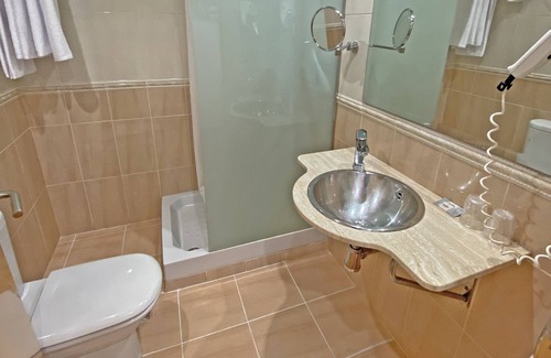 Figueres Hotel | Hotel Plaza Inn