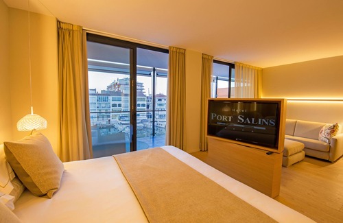 Empuriabrava Hotel | Hotel Port Salins by Pierre & Vacances