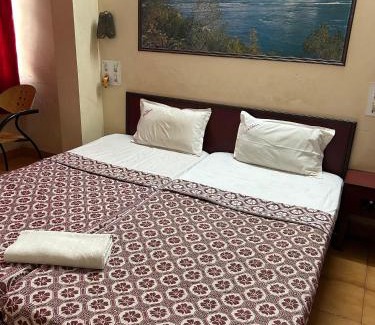 Ratnagiri Hotel | Hotel Prabha