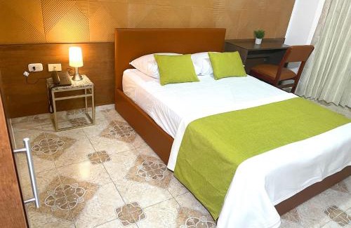 El Prado Hotel | Hotel Prado 72 INN