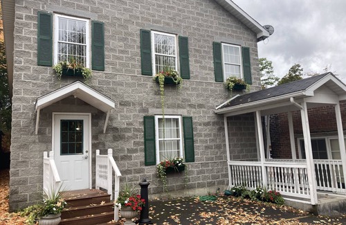 Cooperstown House | Hotel Pratt in the heart of Cooperstown, New York “Baseball Central”