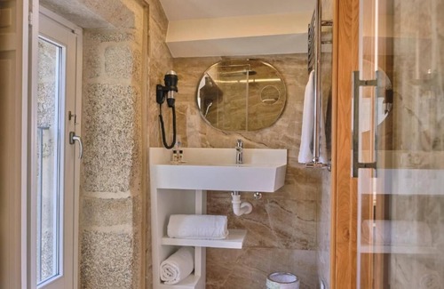 Santiago de Compostela Historic Centre Hotel | Hotel Praza Quintana