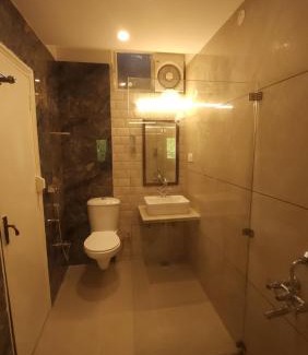 Sector 22 Hotel | Hotel Premium