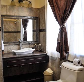 Flores Hotel | Hotel Quinta Maya