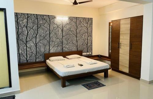 Inna Hotel | Hotel Radha