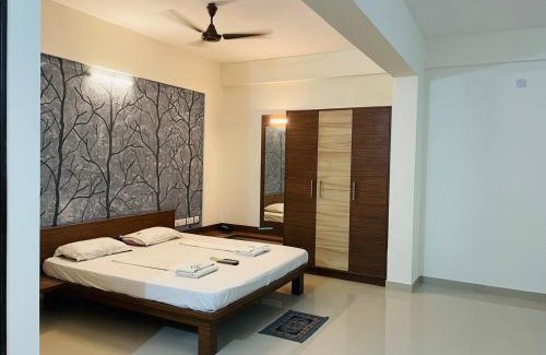 Inna Hotel | Hotel Radha