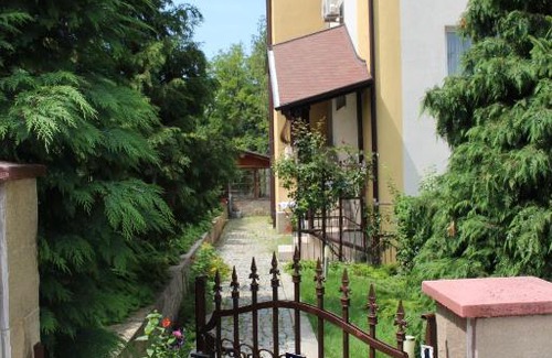 Sapareva Banya Hotel | Hotel Radi