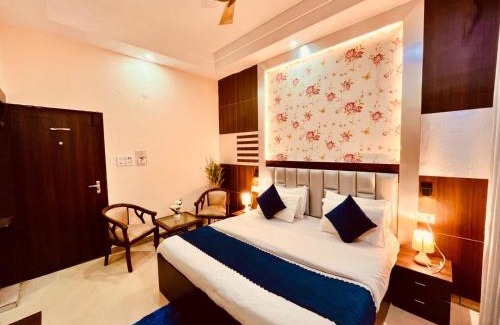 Haridwar Hotel | Hotel Rama, Near Ganga Ghat-Haridwar