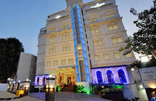 Bangalore City Center Hotel | Hotel Ramanashree Richmond