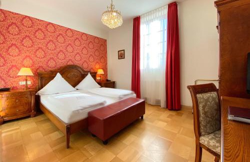 Baden Baden Old Town Hotel | Hotel Rathausglöckel