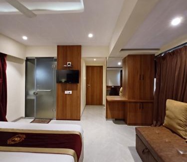 Chakala Hotel | Hotel Ratna Mahal