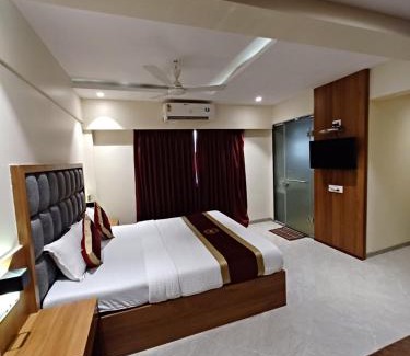 Chakala Hotel | Hotel Ratna Mahal