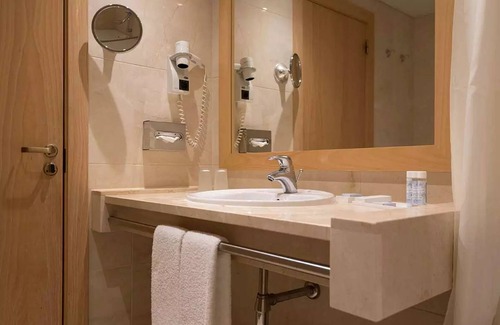 Sao Sebastiao da Pedreira Hotel | Hotel Real Palacio