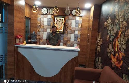 Vadodara Hotel | Hotel Red Rose