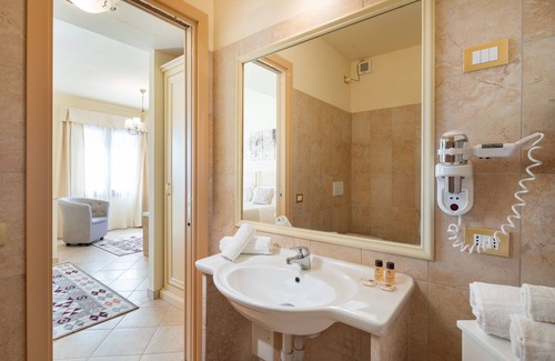 Olbia City Centre Hotel | Hotel Regina Elena