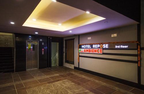 Prahlad Nagar Hotel | Hotel Repose