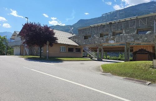 Saint-Julien-Mont-Denis Hotel | Hotel Restaurant Lancheton