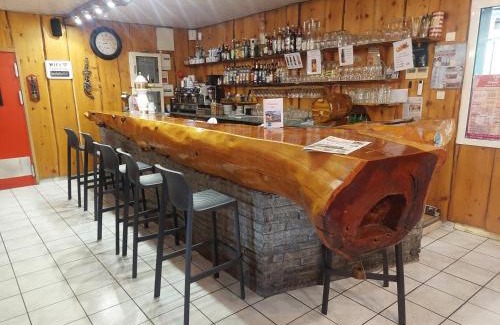 Saint-Julien-Mont-Denis Hotel | Hotel Restaurant Lancheton