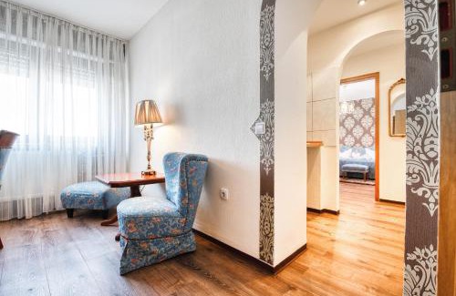Viernheim Hotel | Hotel-Restaurant Central am Königshof