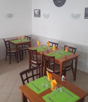 Chouze-sur-Loire Hotel | HOTEL RESTAURANT Bar LA KAHINA