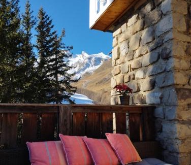Allos Hotel | Hotel Restaurant La Source