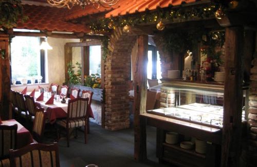 Wassenberg Hotel | Hotel Restaurant "Waldschänke"