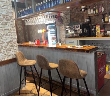Vega del Codorno Hotel | Hotel Restaurante Rio Cuervo